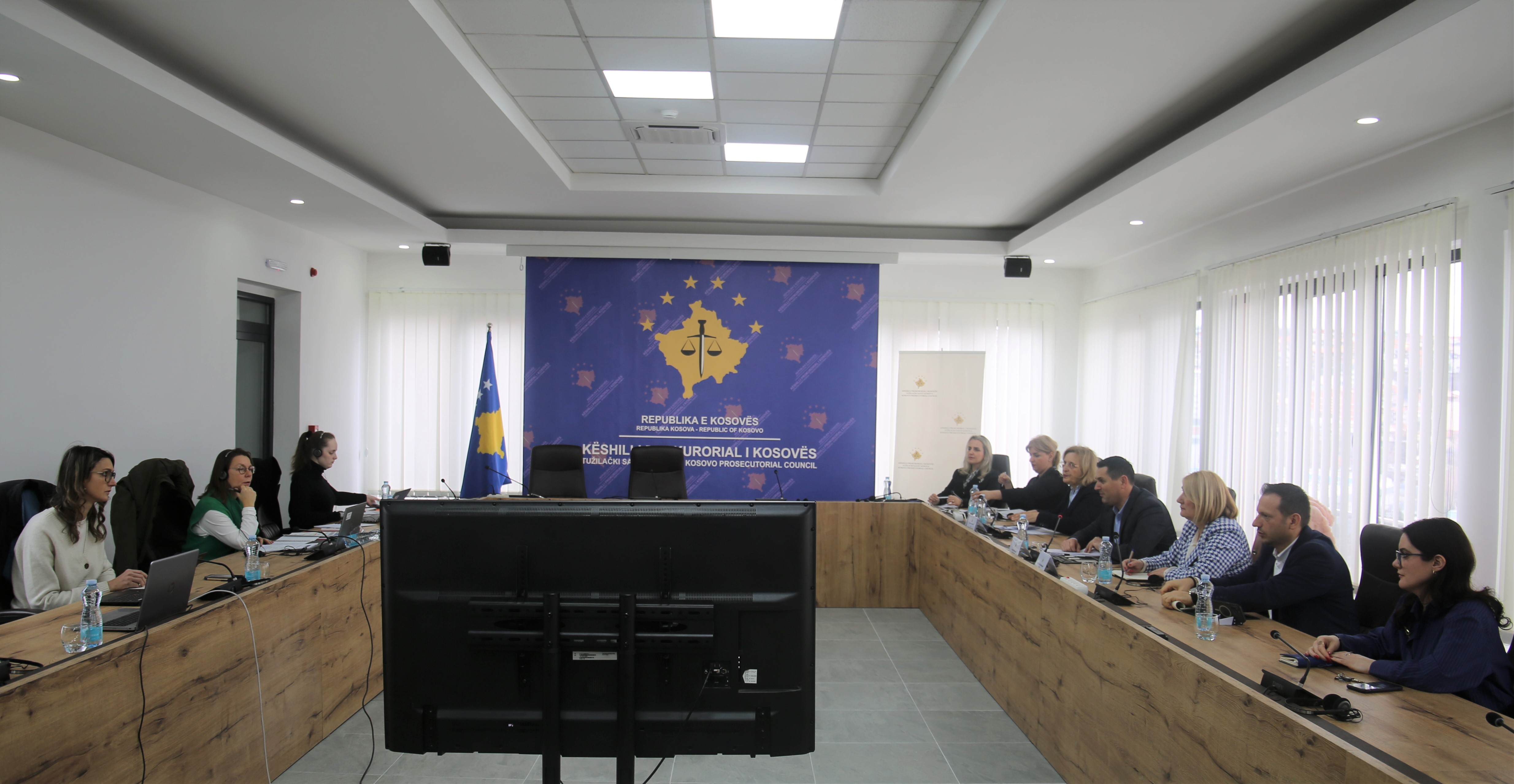 The quality of statistical data in the prosecutorial system is discussed