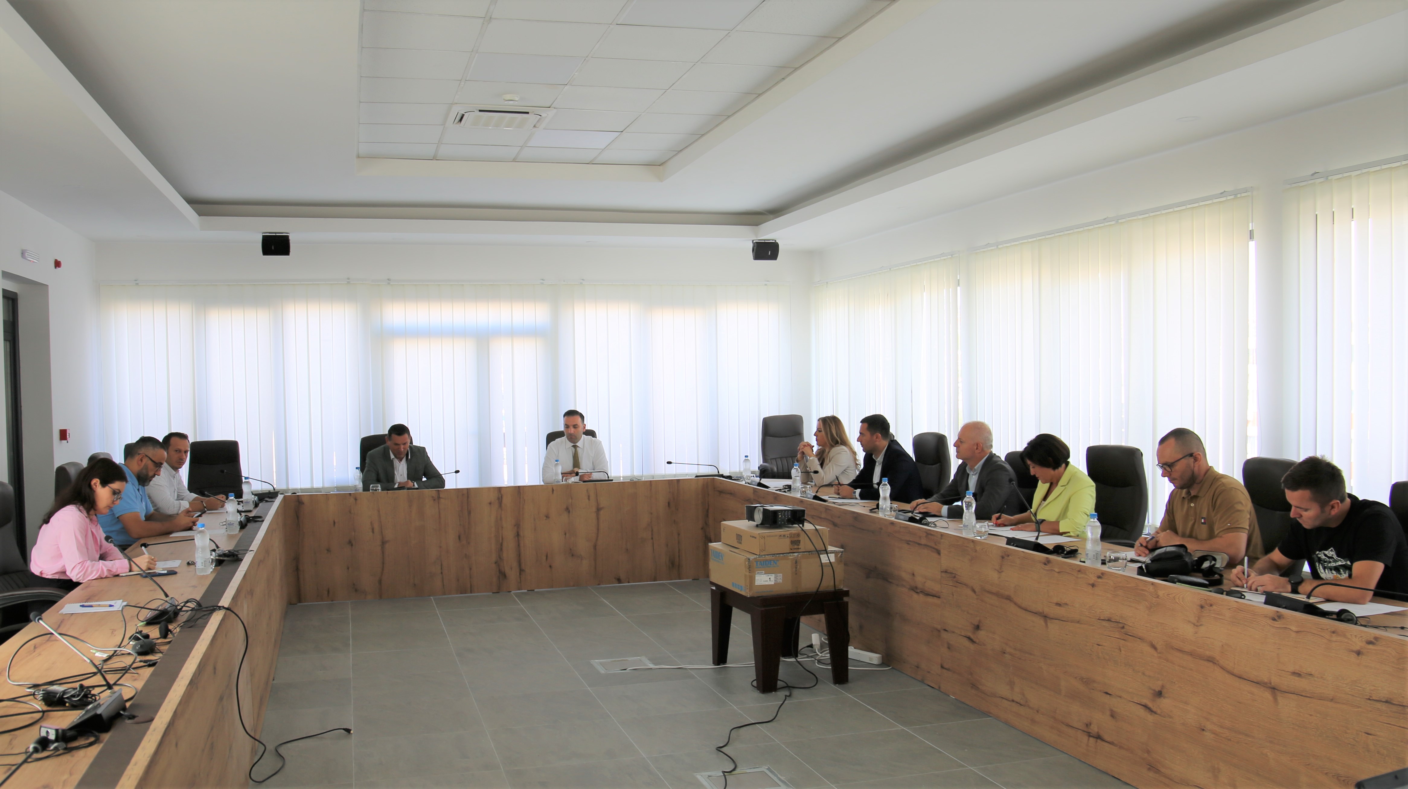 Održan je zajednički sastanak Komisije za Administraciju Tužilaštava i Komisije za Administraciju Sudova