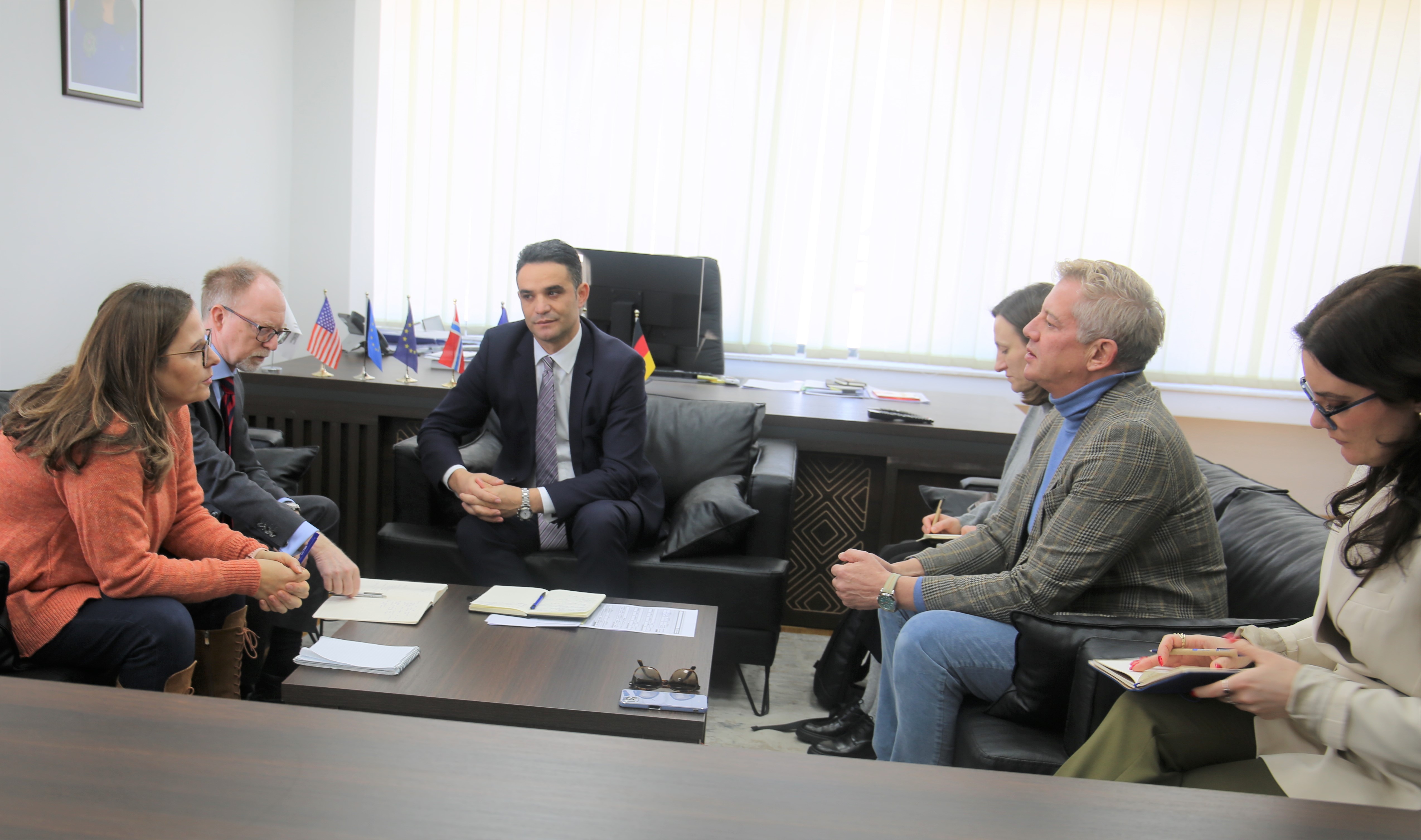 The General Director of the KPC Secretariat hosted the representatives of the EU Office in Kosovo in an introductory meeting