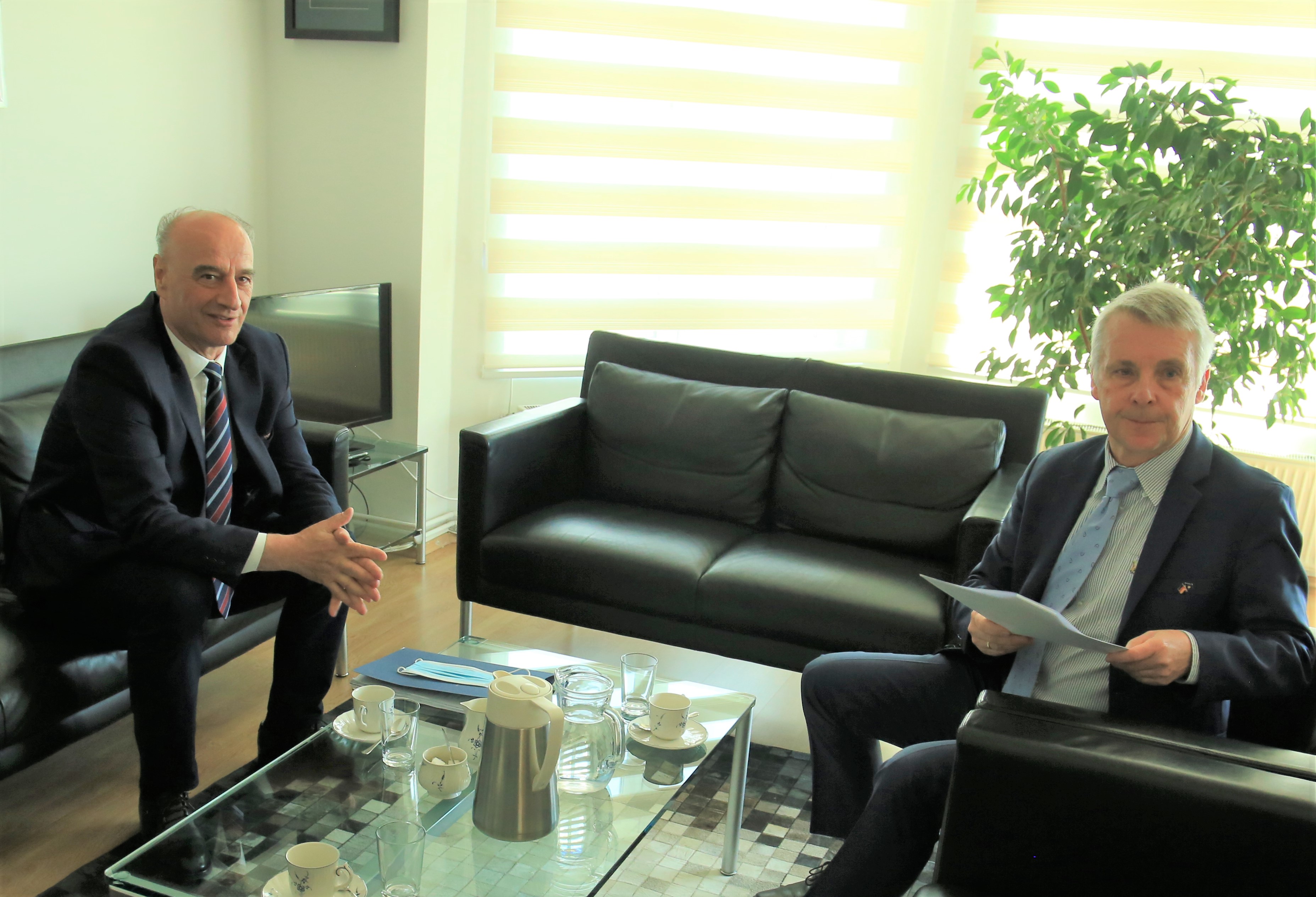 The Chairman of the KPC, Maloku, is received in a meeting by the Ambassador of Germany in Kosovo, Rohde