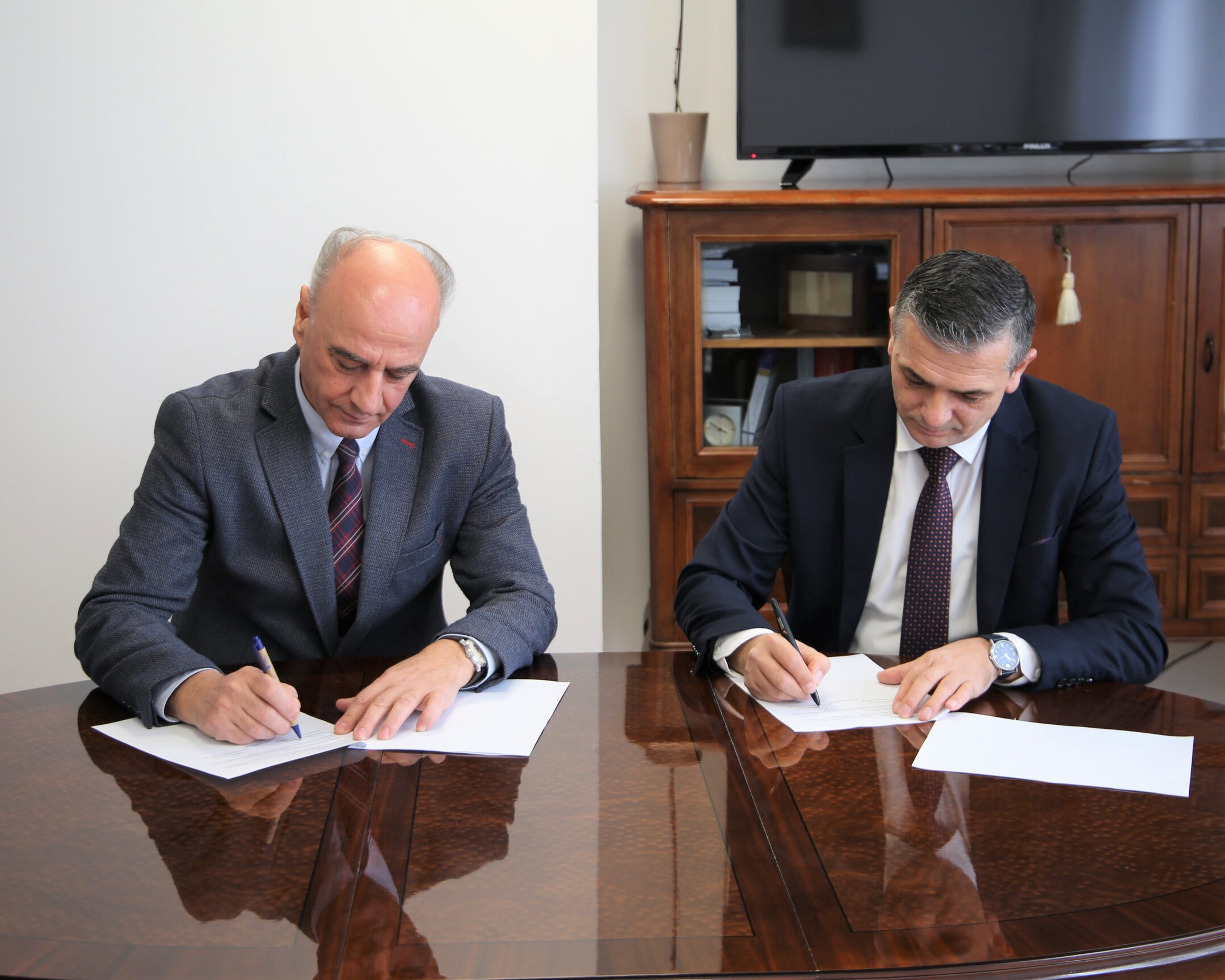 Tužilački Savet Kosova i Akademija Pravde potpisuju memorandum o razumevanju