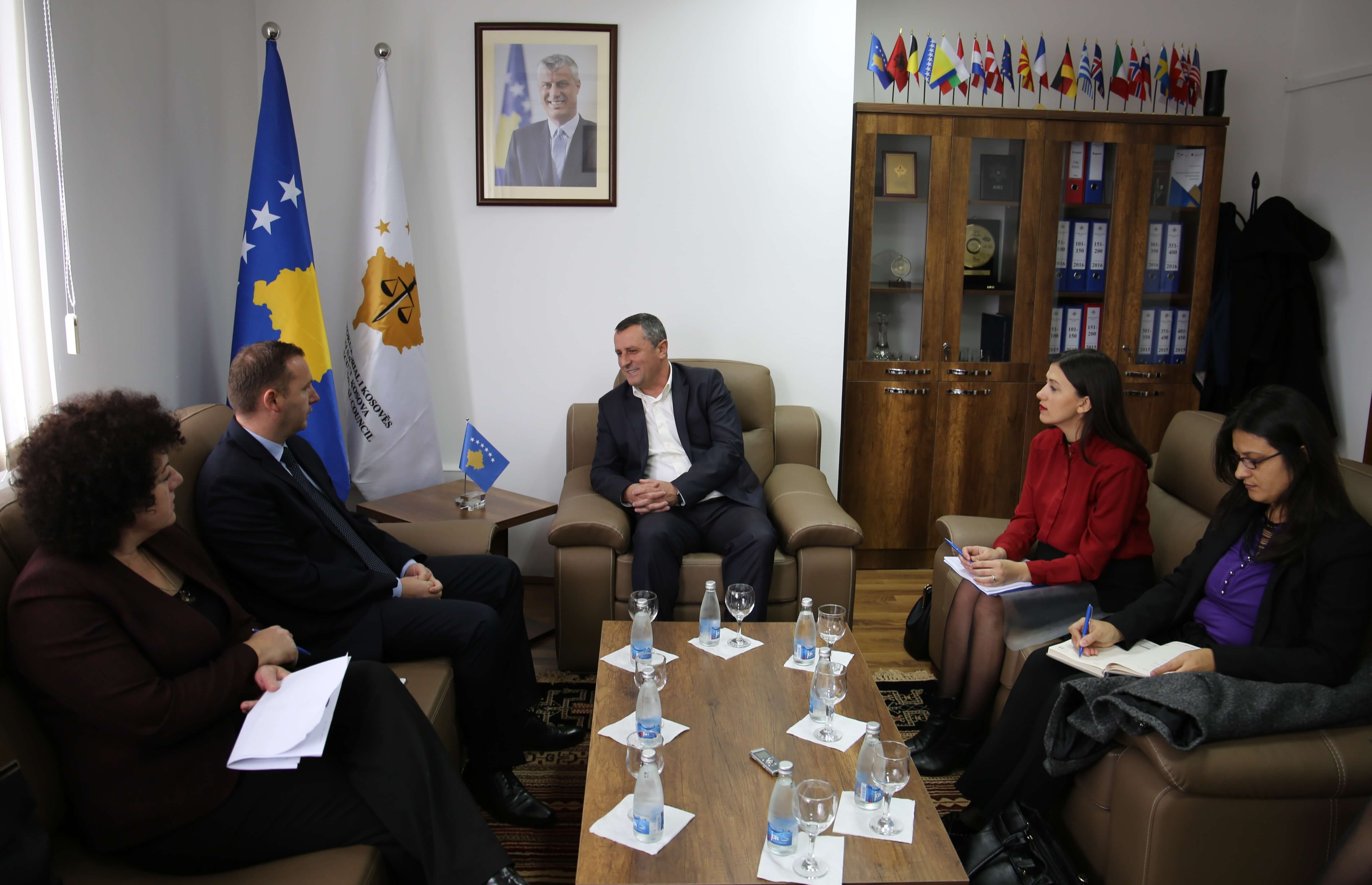 Predsedavajući Isufaj sasatao se sa članovima Komisije za Zakonodavstvo Skupštine Kosova