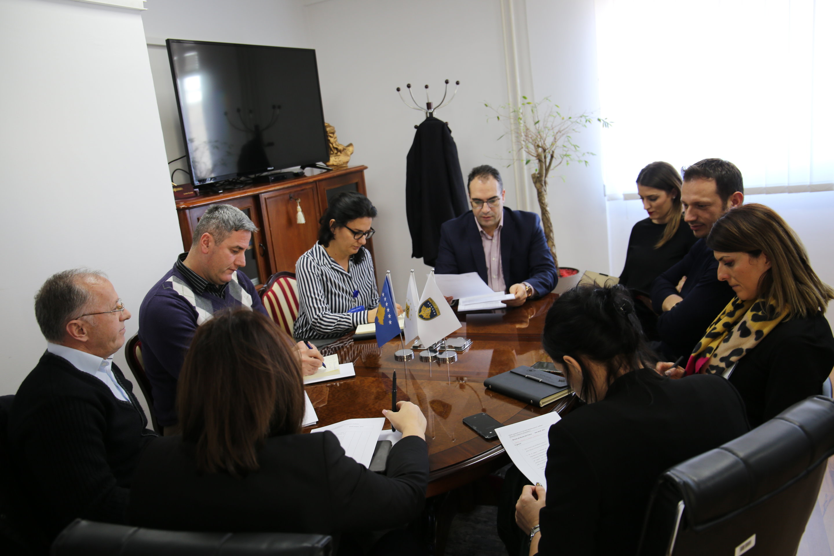 A meeting of the organizational units of the KPC Secretariat is held