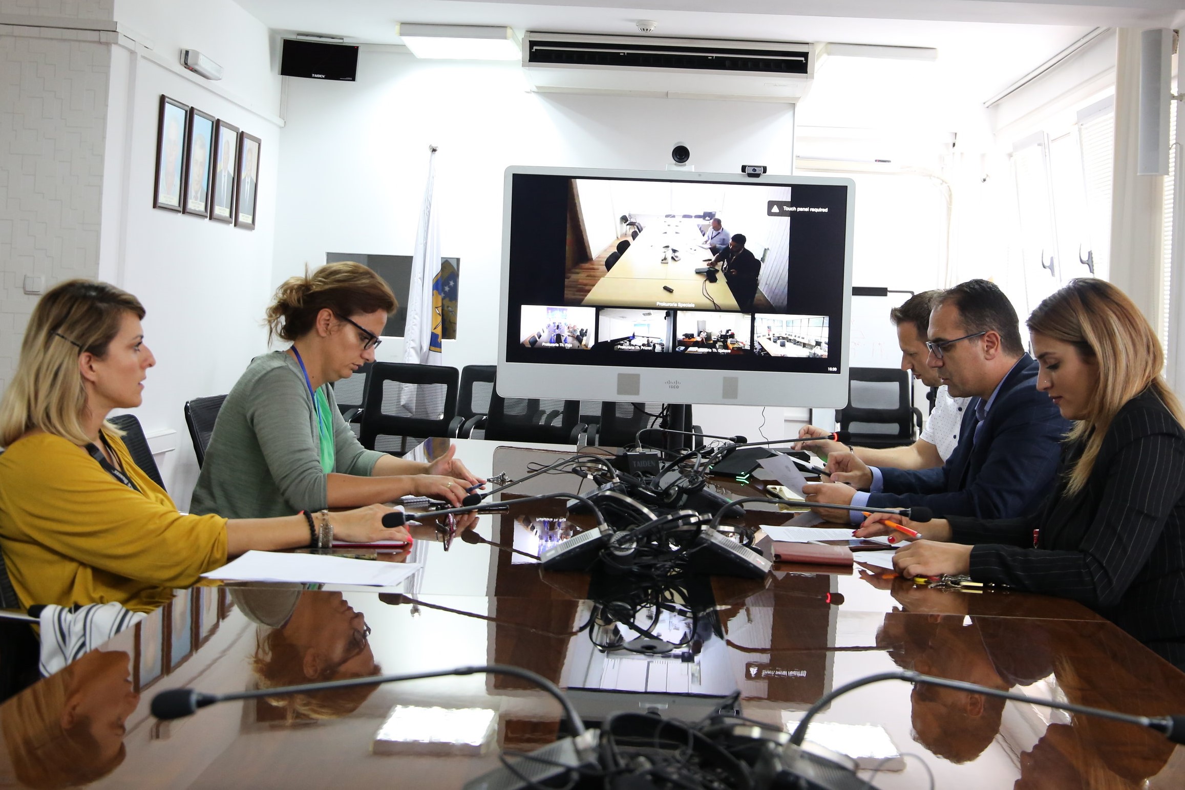 Održava se sastanak sa administratorima tužilaštva preko videokonferencije