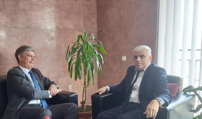 Kryeprokurori Syla pret në takim Shefin e Misionit të EULEX-it në Kosovë